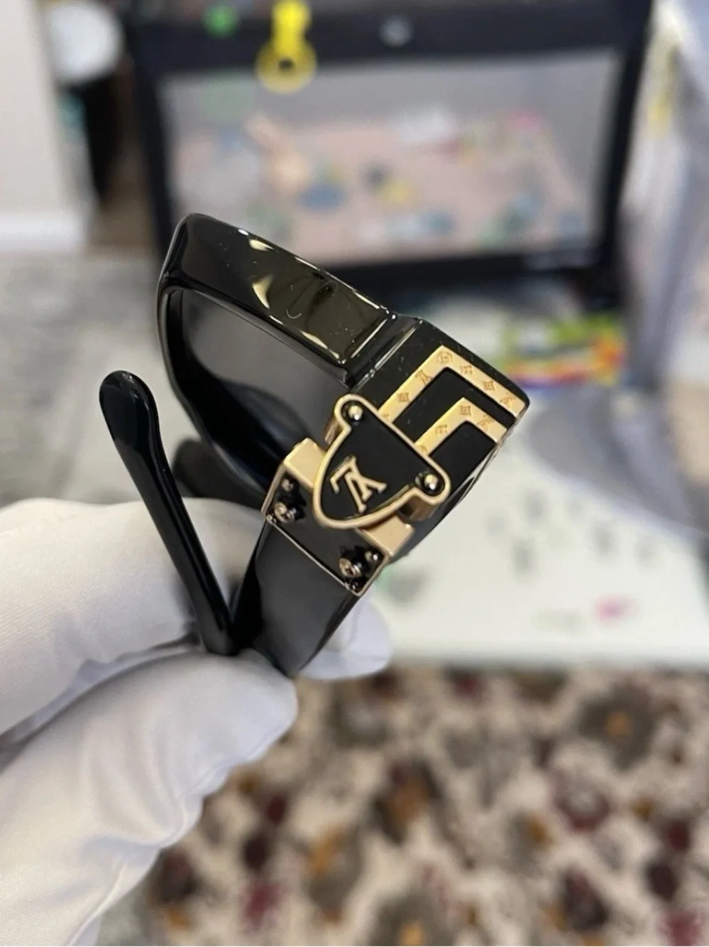 Louis Vuitton 1.1 Millionaires Sunglasses Black Gold Z1165E Authentic Unisex